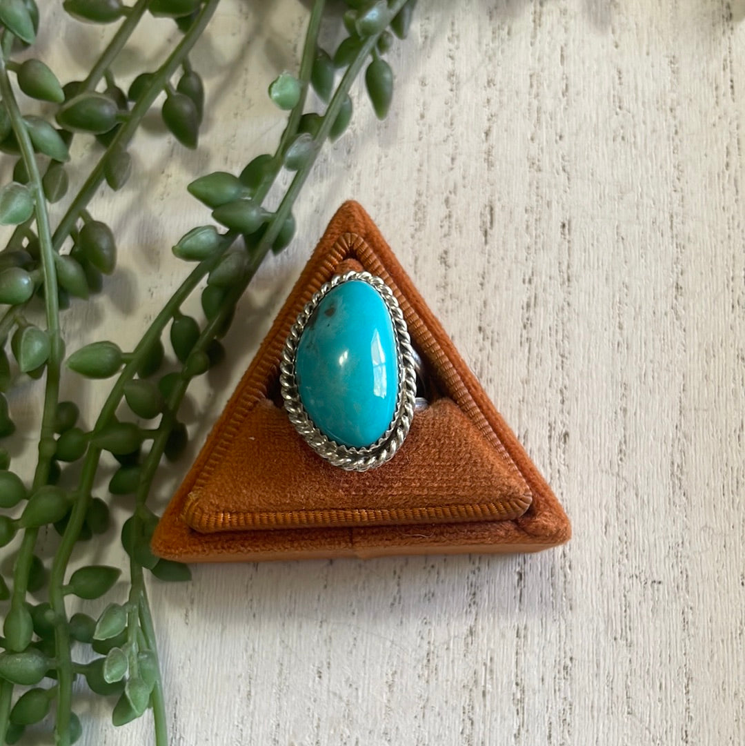 Navajo Sterling Silver Single Stone Turquoise Ring