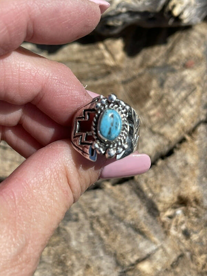 Gorgeous Navajo Turquoise And Sterling Silver Adjustable Ring