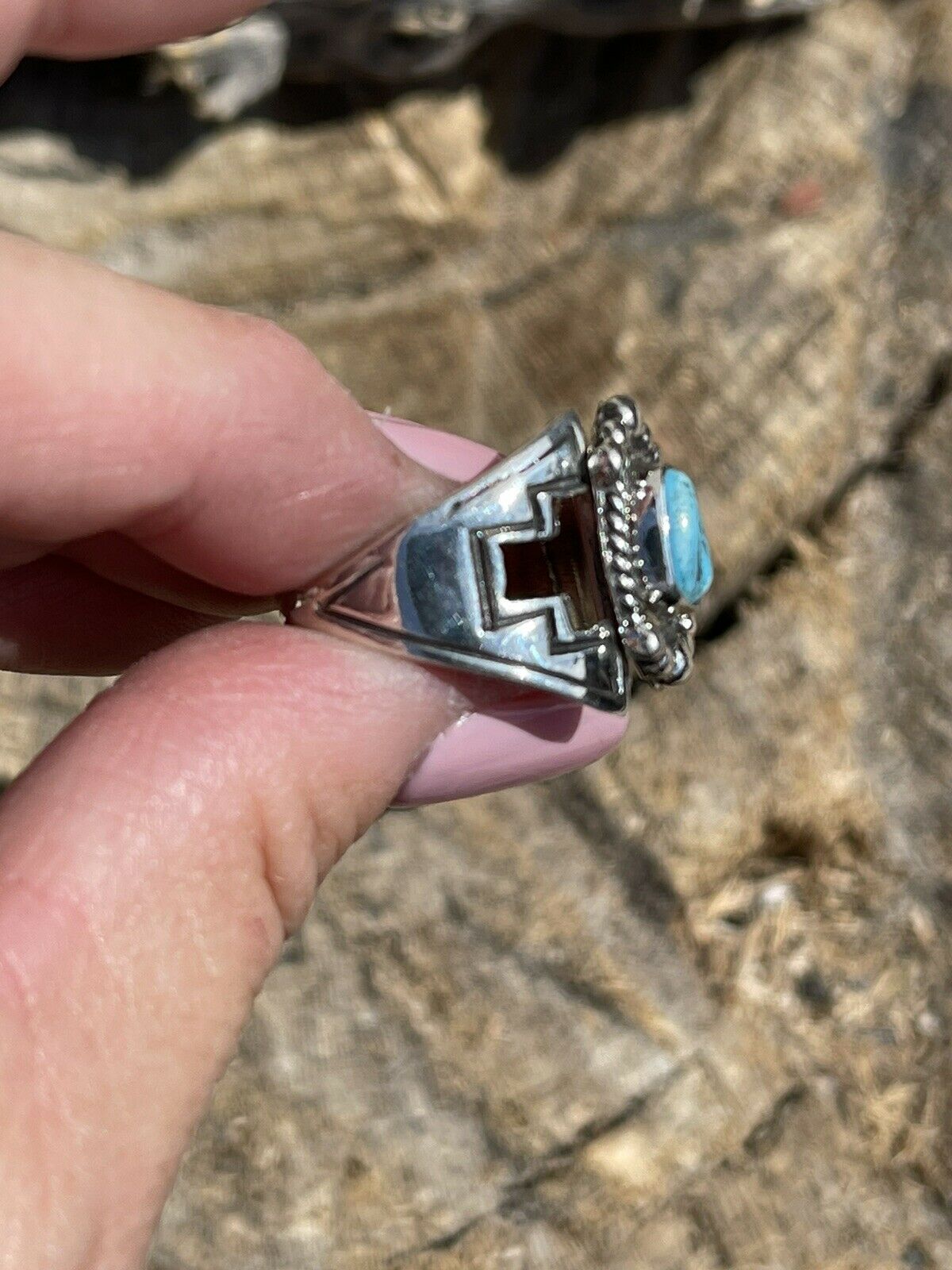 Gorgeous Navajo Turquoise And Sterling Silver Adjustable Ring