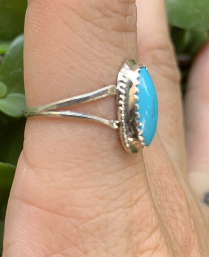 Delicate Navajo Turquoise & Stamped Sterling Silver Ring