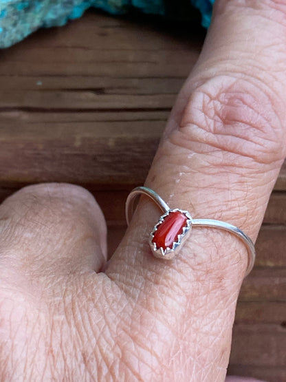 Navajo Natural Coral & Sterling Silver V Ring